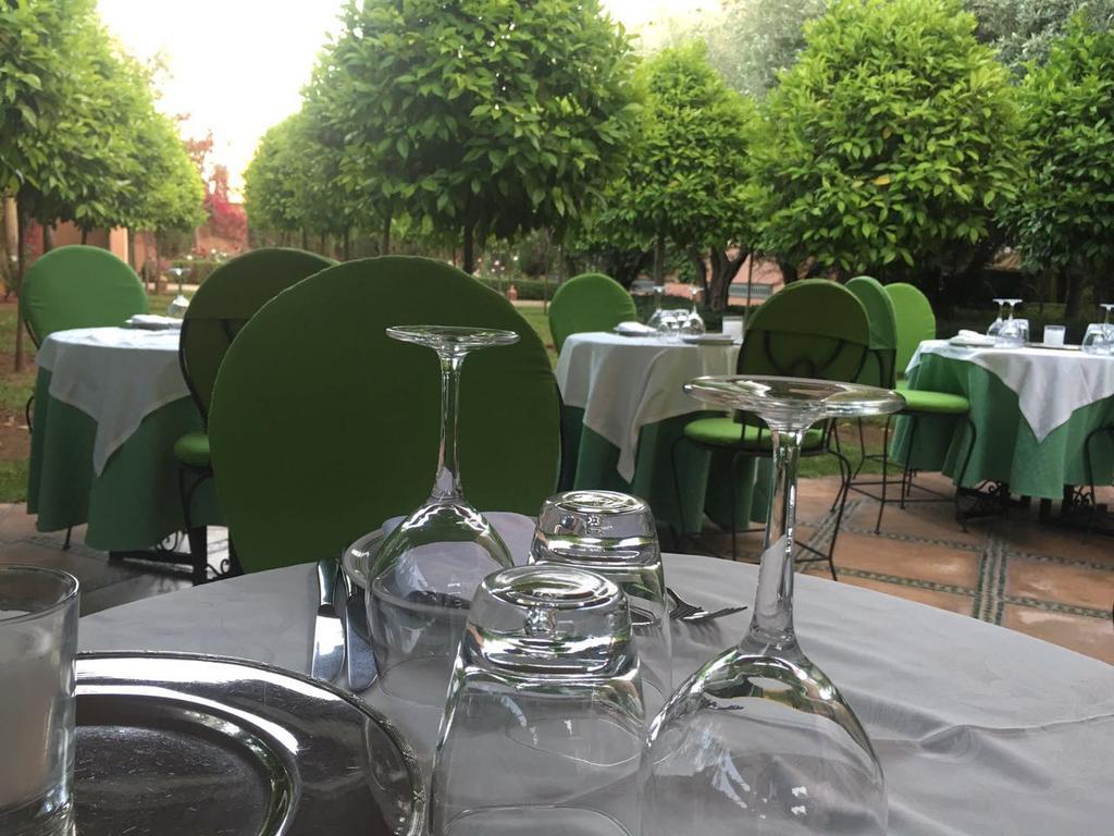 Al Fassia Aguedal Hotell Marrakesh Exteriör bild